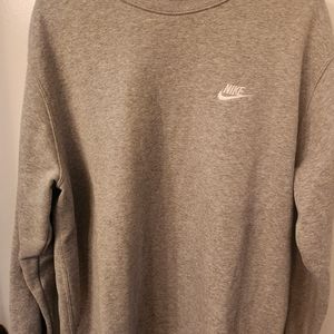 Nike sweatshirt